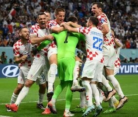 「日本さえも追い出した！」クロアチア代表、快進撃の森保ジャパン撃破に母国メディアが歓喜！「英雄リバコビッチがベスト８に導く！こちらのほうが優れていた」【W杯】