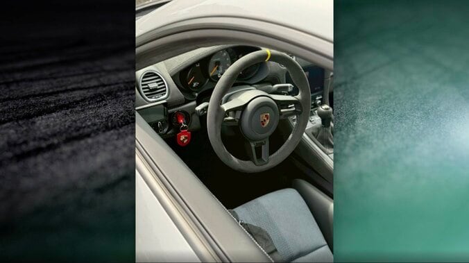 マギー、最新愛車が「目立って仕方ない」 「911じゃないのがガチ」なポルシェ披露し話題「やべぇ、バーもはいってる」 5枚目