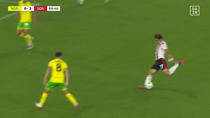 「ウイイレみたいなシュート」「心が震えた」松木玖生“激やばミドル”で移籍後初ゴール「最高にクレイジー」「カミカゼシュートだ」海外ファンも大絶賛 5枚目