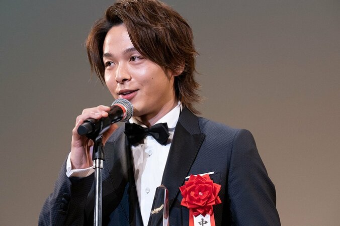 中村倫也、後輩・菅田将暉の祝辞に感激　「もっと言って」とリクエスト 15枚目