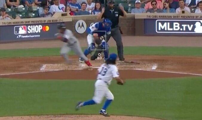 【写真・画像】一体、何が起きた？ 今永昇太の“イライラ魔球”→打者が飛んだ…！「ヤバいw」「おもろい」 予想外の三振リアクションが話題に　1枚目