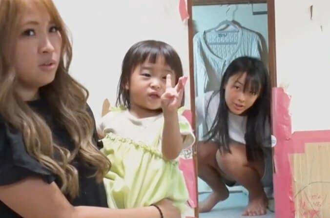 【写真・画像】1男8女大家族の“押入れの中の子ども部屋”に驚きの声「秘密基地感！」「すごい部屋になってる！」　1枚目