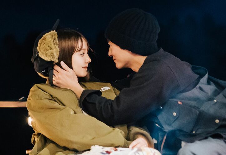 浅香航大&トリンドル玲奈「ほろ酔いキス」「ほほプニ」急接近する2人の胸キュンシーンに視聴者悶絶「このままトリちゃんを幸せにして!」『私たち結婚しました2』最終回へ