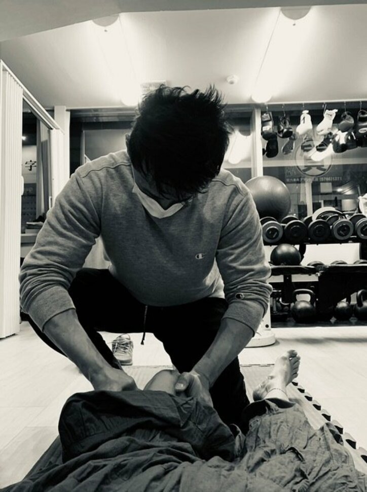 LiLiCo、膝の怪我で驚かれたこと「救急のドクターもびっくり」