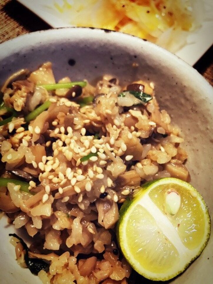 ニッチェ江上、キノコでかさまし“混ぜご飯”レシピを紹介 夫も絶賛