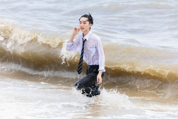 一途な高3男子、好きな女子のために制服のまま海にダイブ!「俺にしとけ」熱烈告白『今日好き』サムイ島編最終話