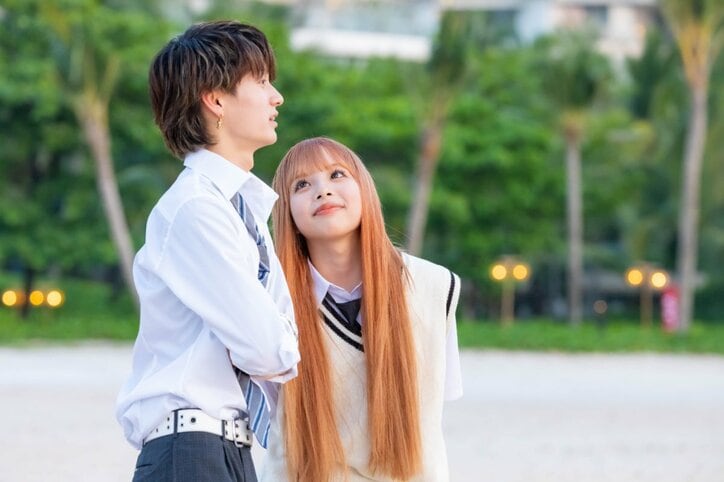 高1ギャルモデル、激モテ高3男子と告白成立で熱烈ハグ！お姫様抱っこも「絶対にフラれると思ってた…」『今日好き』フーコック島編最終話