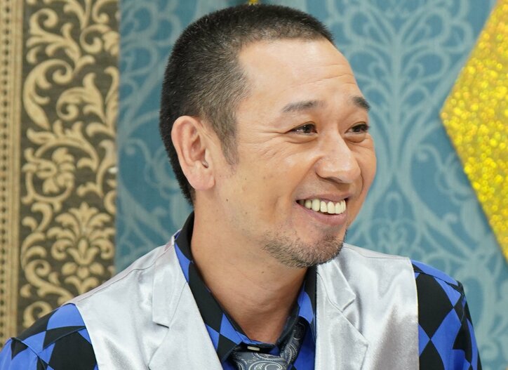 【写真・画像】千鳥・大悟、人気芸人の小道具に衝撃「見たことない笛すぎて…」　1枚目