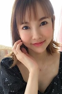 上原さくら『去年は緩くて着られなかったワンピ』