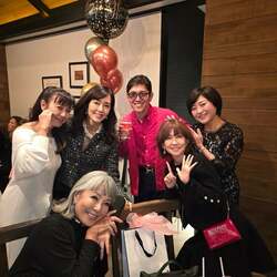  早見優、“同期仲間”薬丸裕英の還暦パーティに参加「16歳からのお付き合い。45年のお付き合い」 