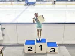 森渉、娘がフィギュアスケートの大会で優勝を果たしたことを報告「全力で応援していきたいと思います」