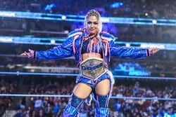 「私は情熱的」日本人美女レスラー、真新しい“派手髪”最新セルフィーにファン反応「止まらない美しい狂気」