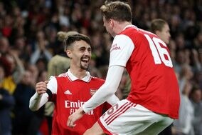 アーセナルがヴィエイラの1G1Aなどで3発快勝！…冨安はフル出場、左右のSBでプレー