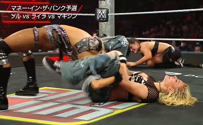 「使用料払えよ」米マットで日本女子レジェンドの技が炸裂！ “美ブリッジ”完成も「日本なら受ける」「飛翔天女」など反響さまざま 5枚目