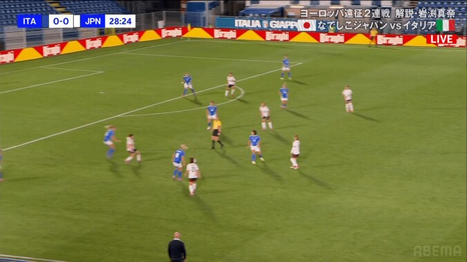 「別格だ」長谷川唯が“39秒ゲームメイク”で決定機演出！「プレス回避えぐ」「完璧な崩し」なでしこ圧巻パスワークの中心で輝いた一部始終 4枚目