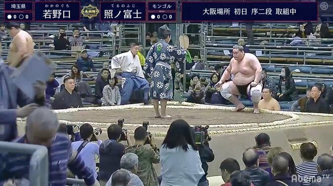 史上最大の復活なるか？　元大関・照ノ富士、陥落後に史上初の序二段勝利　354日ぶりに勝ち名乗り 1枚目