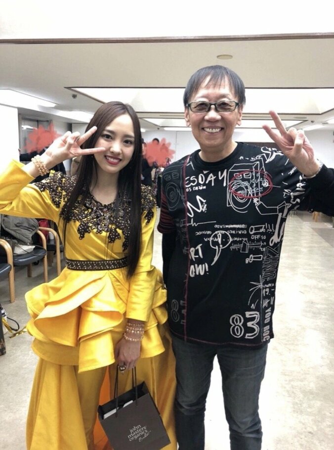 飯窪春菜、モー娘。卒コンに藤子不二雄A氏&“ドラクエ生みの親”堀井雄二氏ら訪問し感激 3枚目