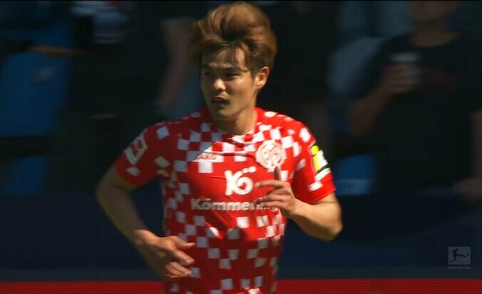 ブンデスリーガ屈指のボランチに成長した佐野海舟