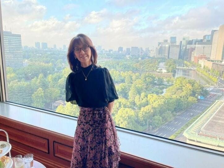  柏木由紀子、招待されて参加した帝国ホテルのアフタヌーンティー「素晴らしい品々でした」 