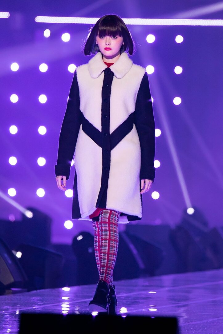 山崎賢人、さいたまスーパーアリーナに立つ！ サプライズ登場に大声援『TGC2018A/W』【画像集】