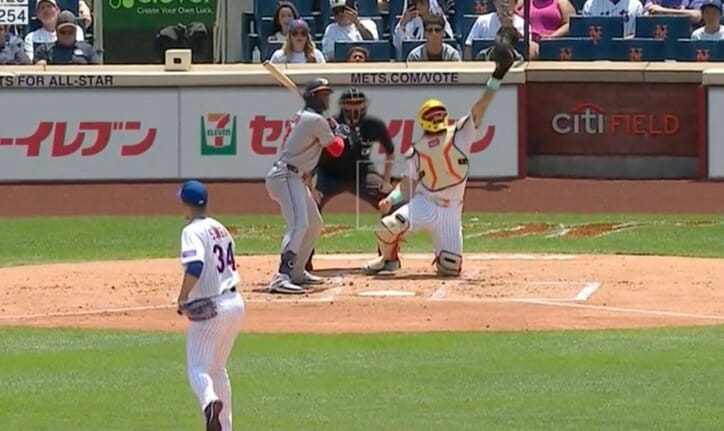 【写真・画像】ウソでしょ…？ 千賀滉大の魔球で“異変”「ドン引き」 打者が全く動かなくなる… “棒立ち”見逃し三振「これは誰も打てない」　1枚目