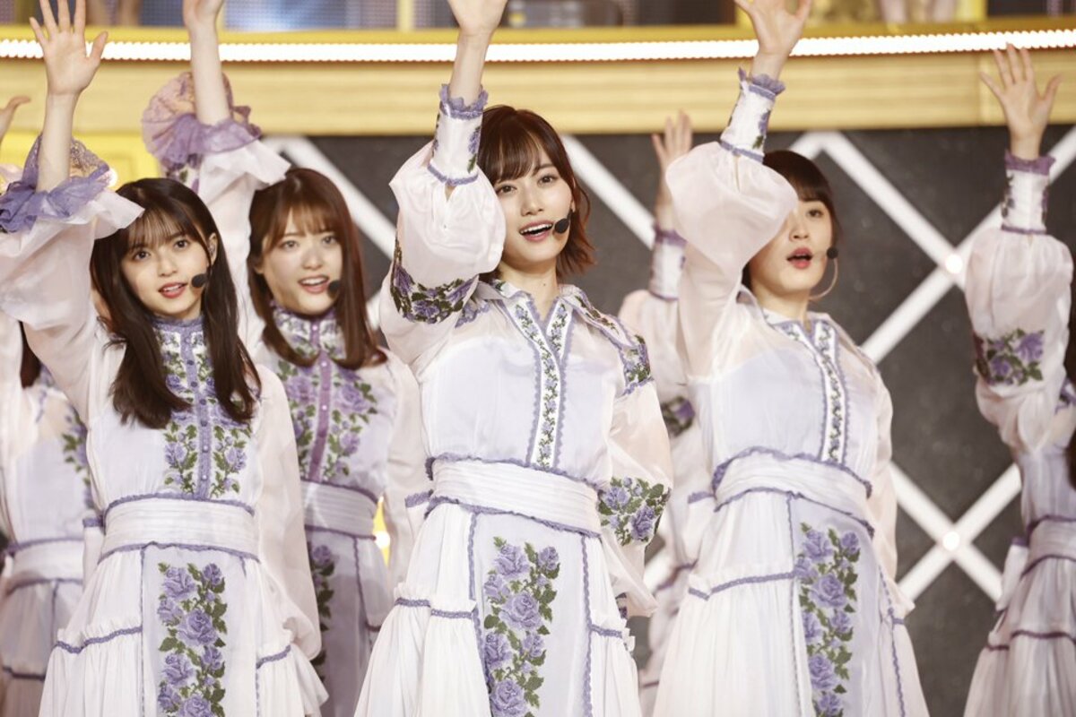 直筆/人気/コメ付】乃木坂46 山下美品 「NOGIZAKA46」9thバスラ