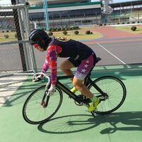 中嶋里美、新しい練習着にご満悦「カッコイイ！」／ガールズケイリン