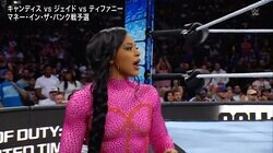 「破壊屋来たー」「すごい衣装ｗ」全身黒 vs 全身ピンクの女子レスラー、一触即発！ 場外で“大揉め”も「なぜタイツなんだ…」ツッコミ殺到