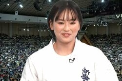 「腹筋やばぁ」“美女”空手家、衝撃映像にネット騒然 「ツヨカワすぎる」「最強女子大生」