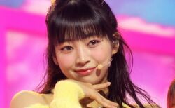 全練習生が憧れる美しすぎる16歳の日本人練習生「彼女にイントロを任せれば間違いない」クールからキュート路線にガラリと変更するも余裕でクリア！