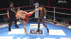 【画像】伝説・ブアカーオ、戦慄の右ハイで衝撃ダウン（複数）