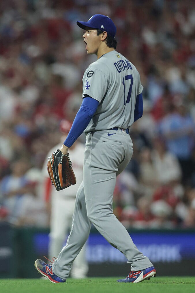 【写真・画像】なんで…！？ 大谷翔平の魔球で“異変”「ヤバいな」「ドン引きやん」マン振り三振→相手打者のリアクションが話題に「首傾げてる」　1枚目