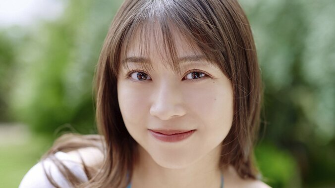 【写真・画像】“女神”モー娘。牧野真莉愛のヤンマガWeb限定カット 本誌創刊45周年記念のメモリアルグラビア　1枚目