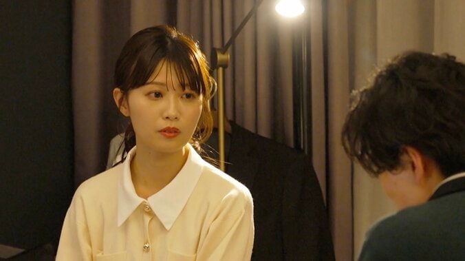 【写真・画像】32歳現役アナ「他の男性とデート行っていい？」 “婚約中”の3歳年下のイケメンモデルが警告「俺との関係が破綻になる」　1枚目