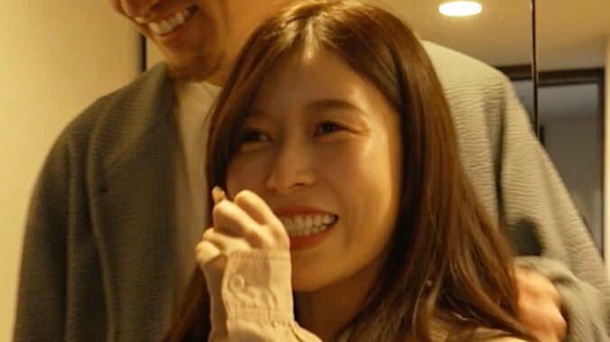【写真・画像】「女性の形跡を…」 34歳美人社長、年収3000万婚約者との自宅デートで歯ブラシ3本を徹底追求　1枚目