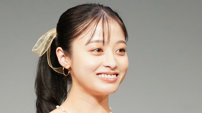 【写真・画像】橋本環奈、韓国アイドルに“公開告白”される「デートしたいです」 返事は「どこにでも連れていきます」　1枚目