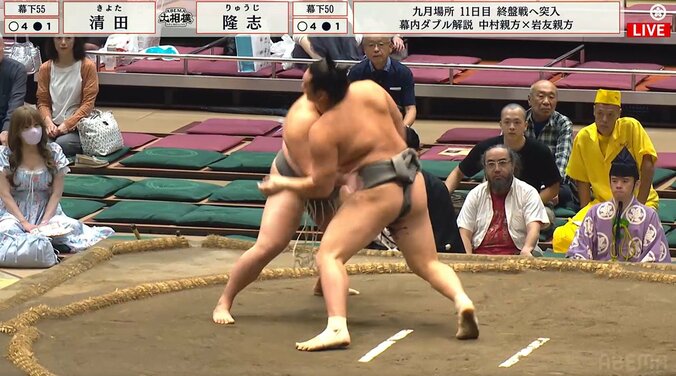 「取組中に気を失ってた」力士の真剣勝負で予期せぬアクシデント 強烈な張り手に土俵下でしばし動けず「ガクッときて心配」「威力恐るべし」 5枚目