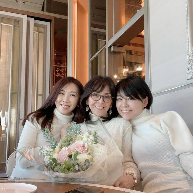  柏木由紀子、親子水入らずで祝ってもらった誕生日「かけがえのない時間」  1枚目