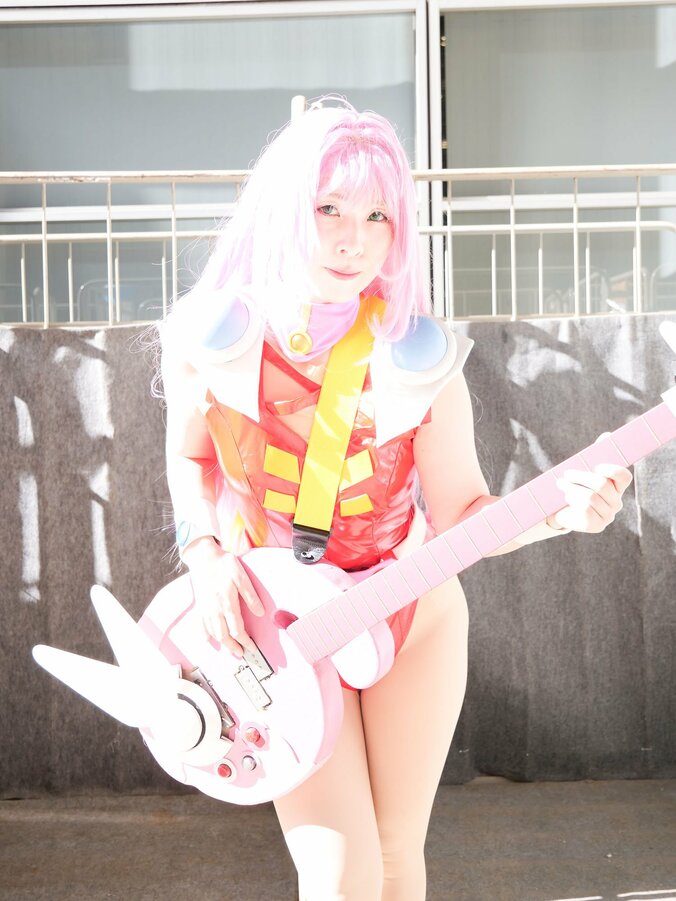 【写真・画像】きっかけは幼少期の一目惚れ！『マクロス7』ミレーヌのコスプレはベースが推しポイント　1枚目