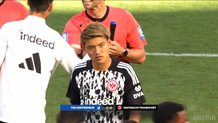 【写真・画像】「魔法をかけた」堂安律の“確率３％ゴラッソ”にドイツ中が騒然！「ワールドクラスだ」「神業」ブンデス公式や地元紙が大絶賛　1枚目