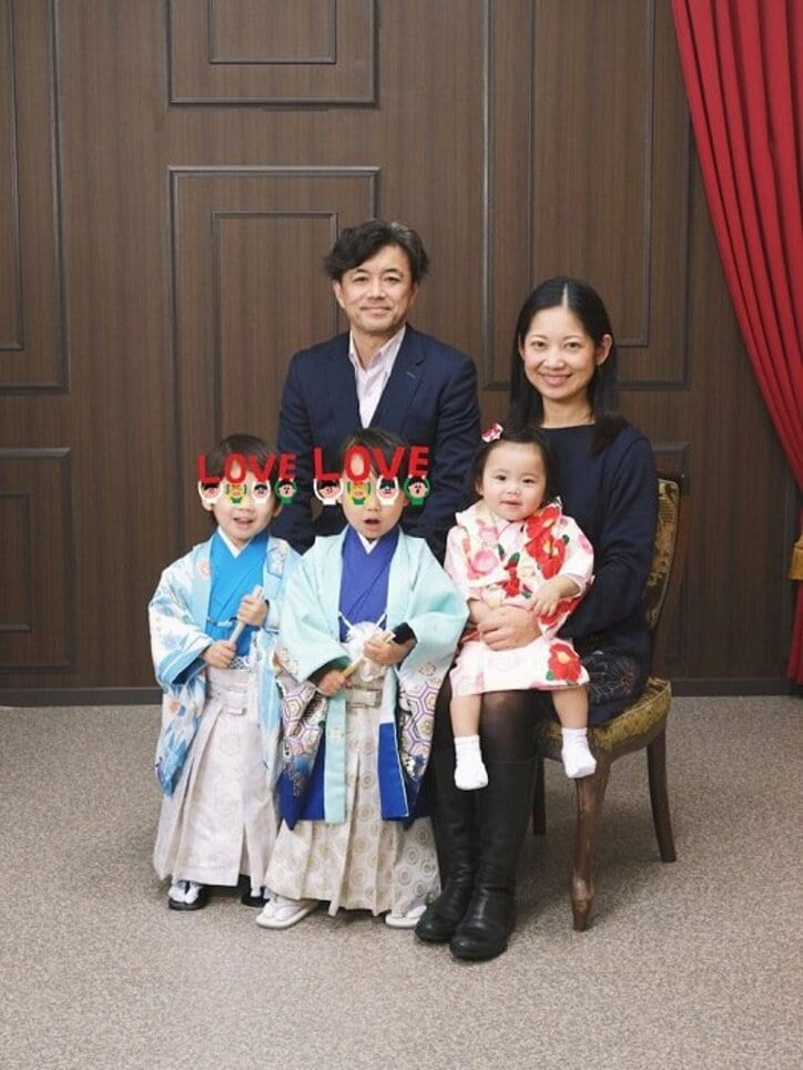 大渕愛子弁護士、七五三で撮影した家族写真を公開「めっちゃ素敵」「幸せそう」の声