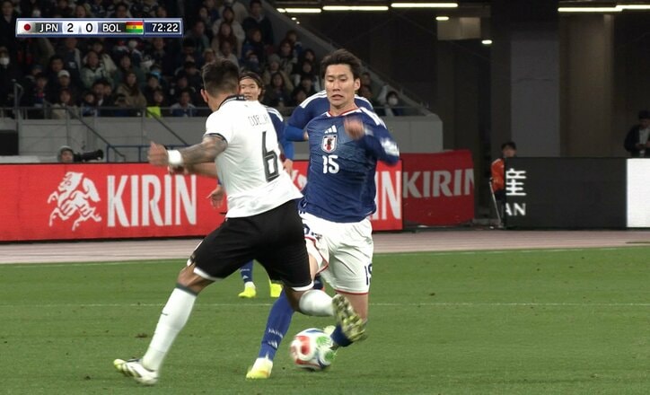 【写真・画像】「感動したマジで」日本代表の“絆”に絶賛続々「一緒に喜ぶ姿が最高」「素敵すぎる」堂安律らが森保一監督と抱き合ってゴール祝福　1枚目