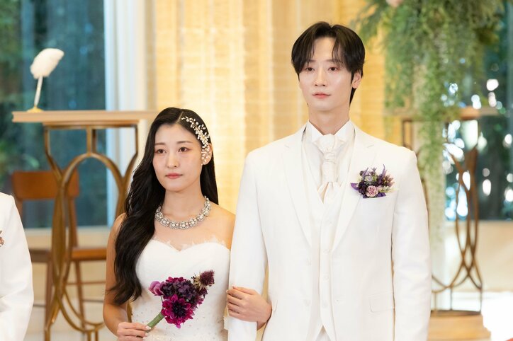 【写真・画像】過酷な婚前合宿サバイバル番組『ウェディングウォーズ』結婚資金1000万円をかけた熾烈なミッションに挑む参加カップル8組を紹介　9枚目