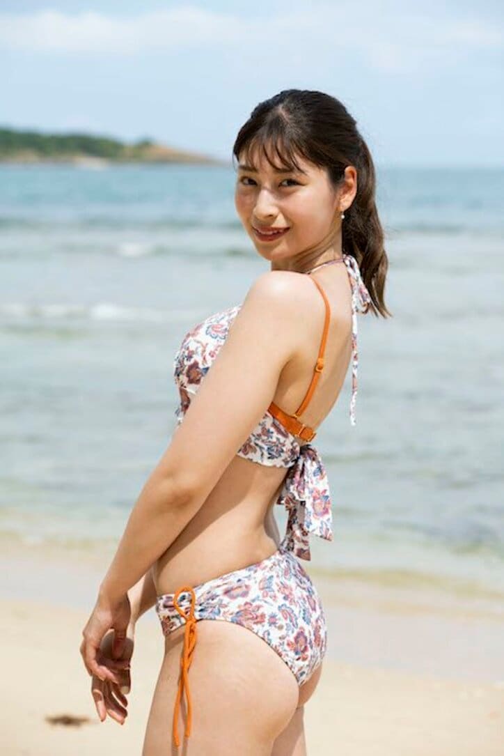 清楚に見えて肉食系！美人すぎるカフェ店員・りんの水着オフショット一挙解禁『シャッフルアイランド Season4』