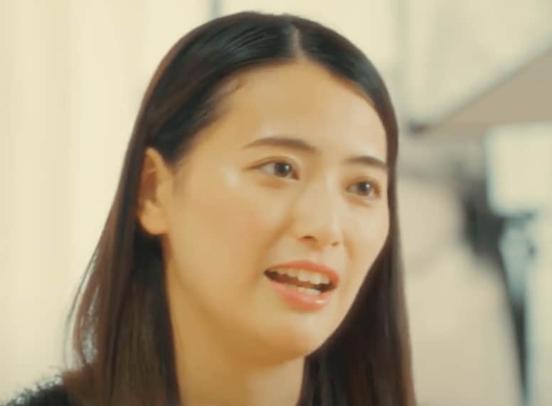 球団チアガール出身の29歳爆美女「ルフィみたいなこと言う」夢ばかり語り貯金ゼロの彼氏に「毎月食費を3万でやりくりしてる」と呆れ顔