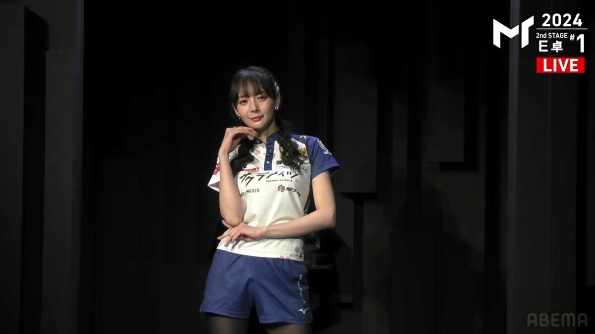 役満ボディ＋かわいいおさげでダブル役満！モデル雀士・岡田紗佳の登場