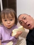“31歳差婚”が話題・山本圭壱、長女・にこりちゃんとの親子ショット公開