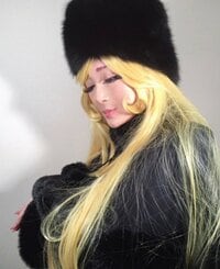 叶姉妹『銀河鉄道999「メーテル✨」 まだ、未完成ですが…❤️』