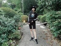 武田玲奈、黒でまとめたスポーティなスタイルを公開し称賛の声「スタイルいいなー！！」「かっこええ」