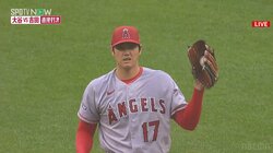 大谷翔平も冷たい雨には勝てず… 4点リードも降雨中断後に降板 今季3勝目はおあずけ 吉田正尚との2106日ぶり直接対決は空振り三振で大谷に軍配